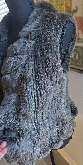 SAKS FIFTH AVENUE CHARCOAL RABBIT FUR VEST - Picture 3 of 6
